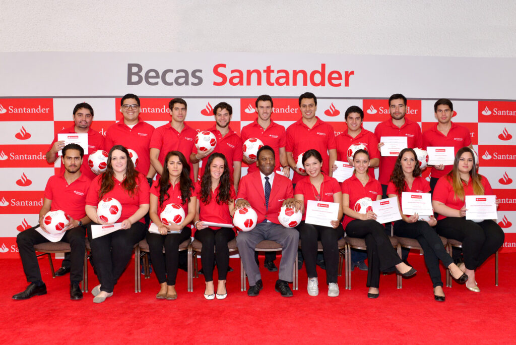 Beca Santander 2023: requisitos y trámite para apoyo de 20 mil pesos