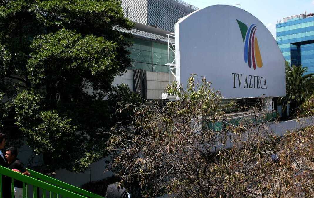 Bolsa Mexicana de Valores suspende acciones de TV Azteca