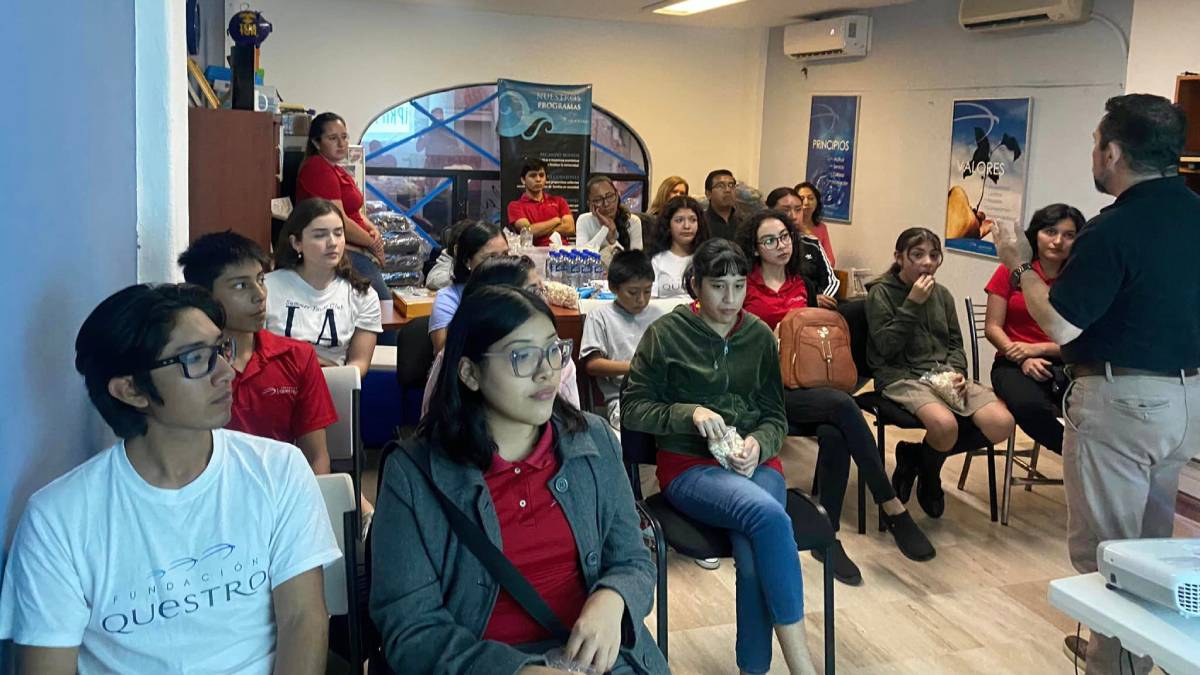 Estudiantes de Los Cabos reciben beca de la Fundación Questro