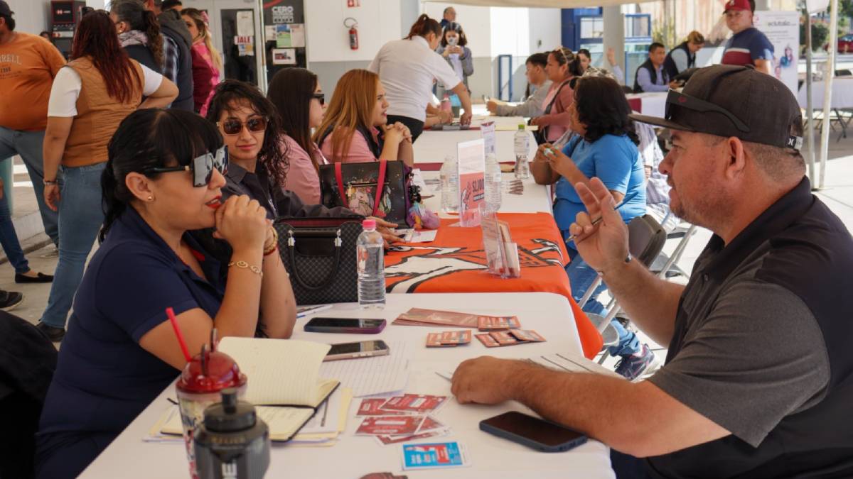 Anuncian Feria del Empleo en La Paz con mil vacantes